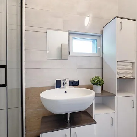 Haus Zum Stumpfen Turm Mit Sauna * モールバッハ